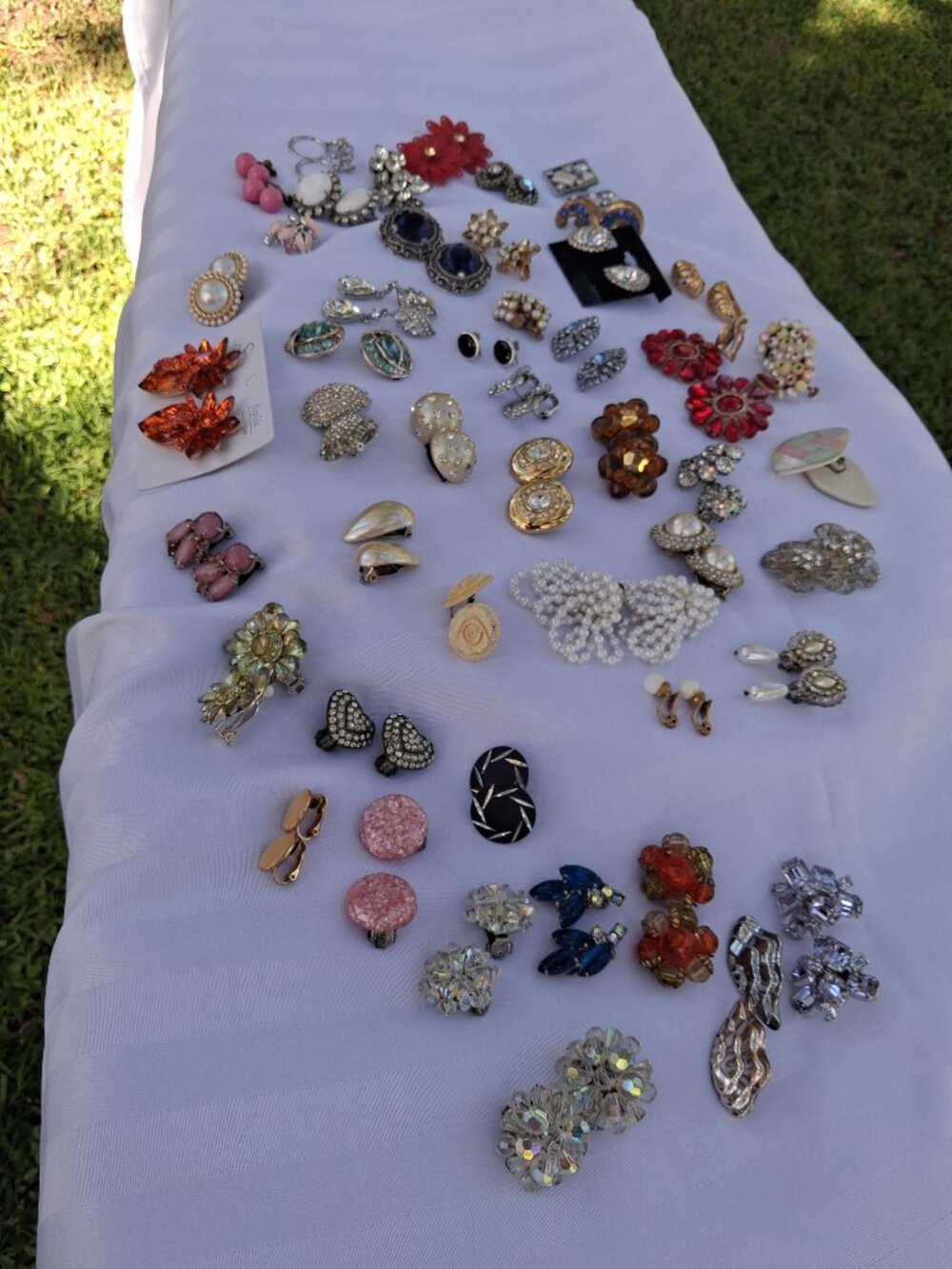 clip earring lot - Picture 3 of 11